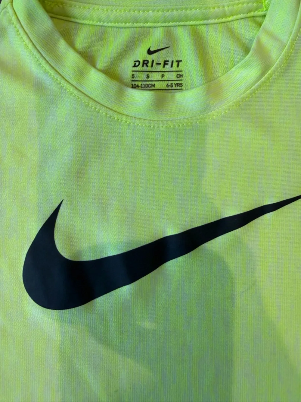 Nike Neon Yellow Long Sleeve Top with Black Pants Set (5) - Picture 4 of 9